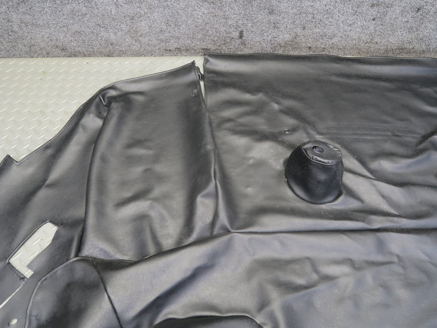 04-09 Nissan Z33 350Z Convertible TOP Roof Leather Compartment Liner Cover OEM