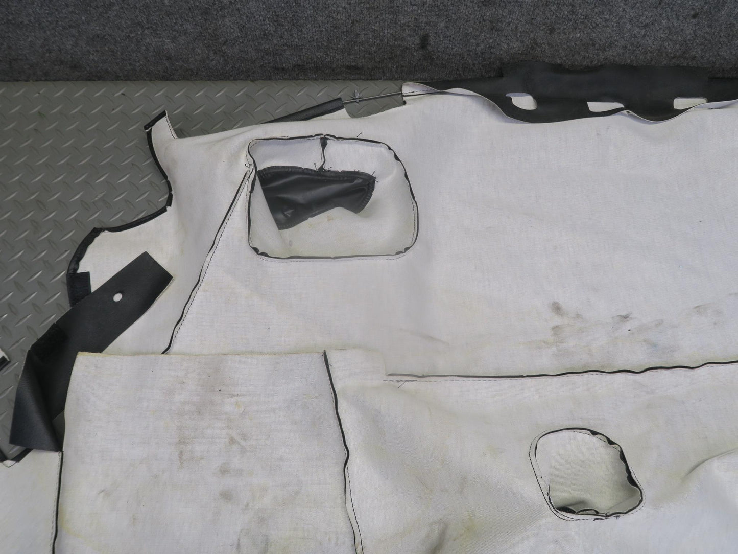 04-09 Nissan Z33 350Z Convertible TOP Roof Leather Compartment Liner Cover OEM