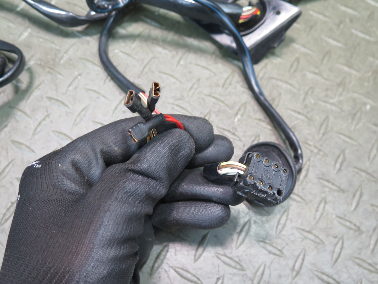 1987-1989 Porsche 928 S Left Driver Side Door Wire Wiring Harness