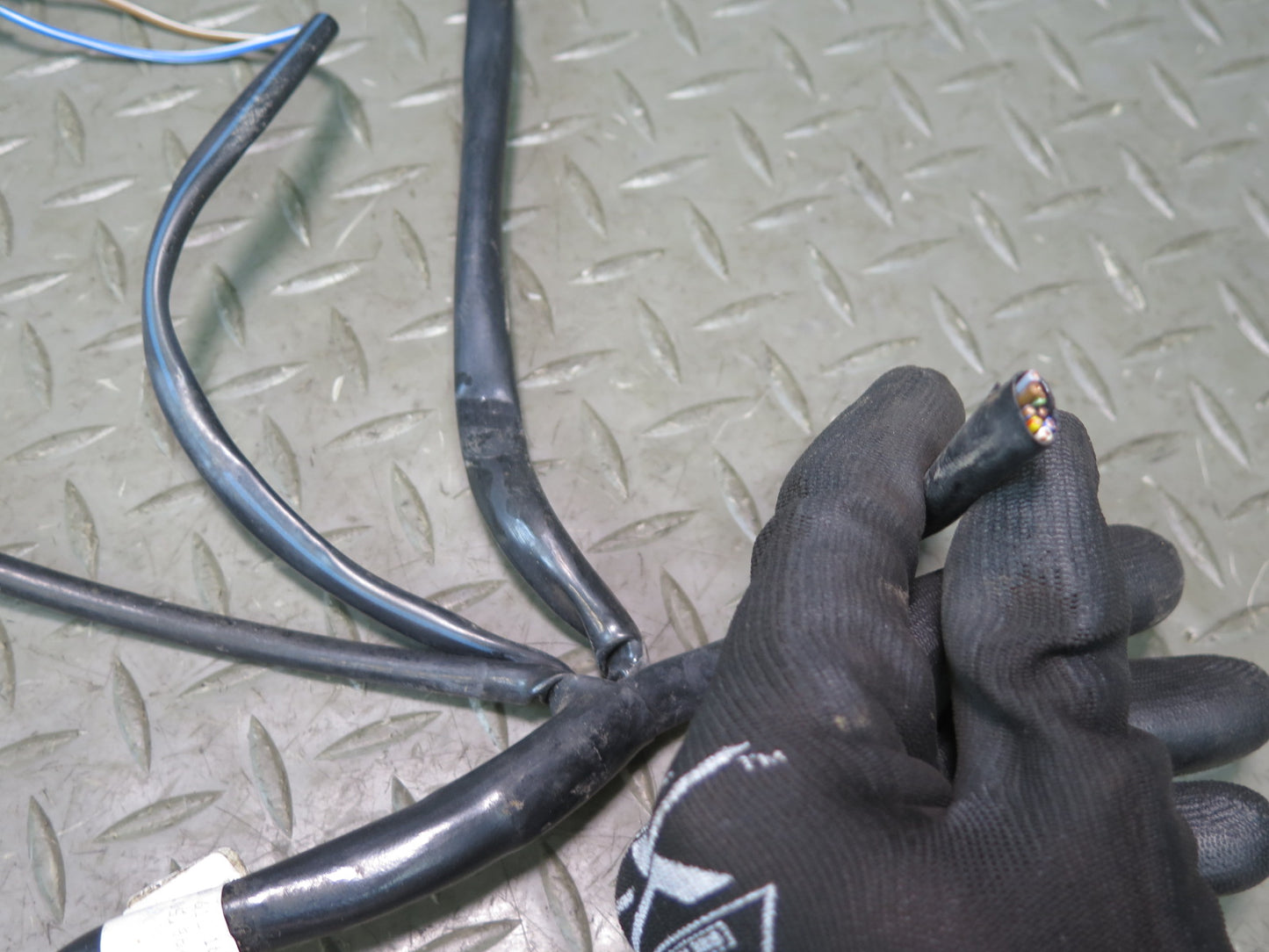 1987-1989 Porsche 928 S Left Driver Side Door Wire Wiring Harness