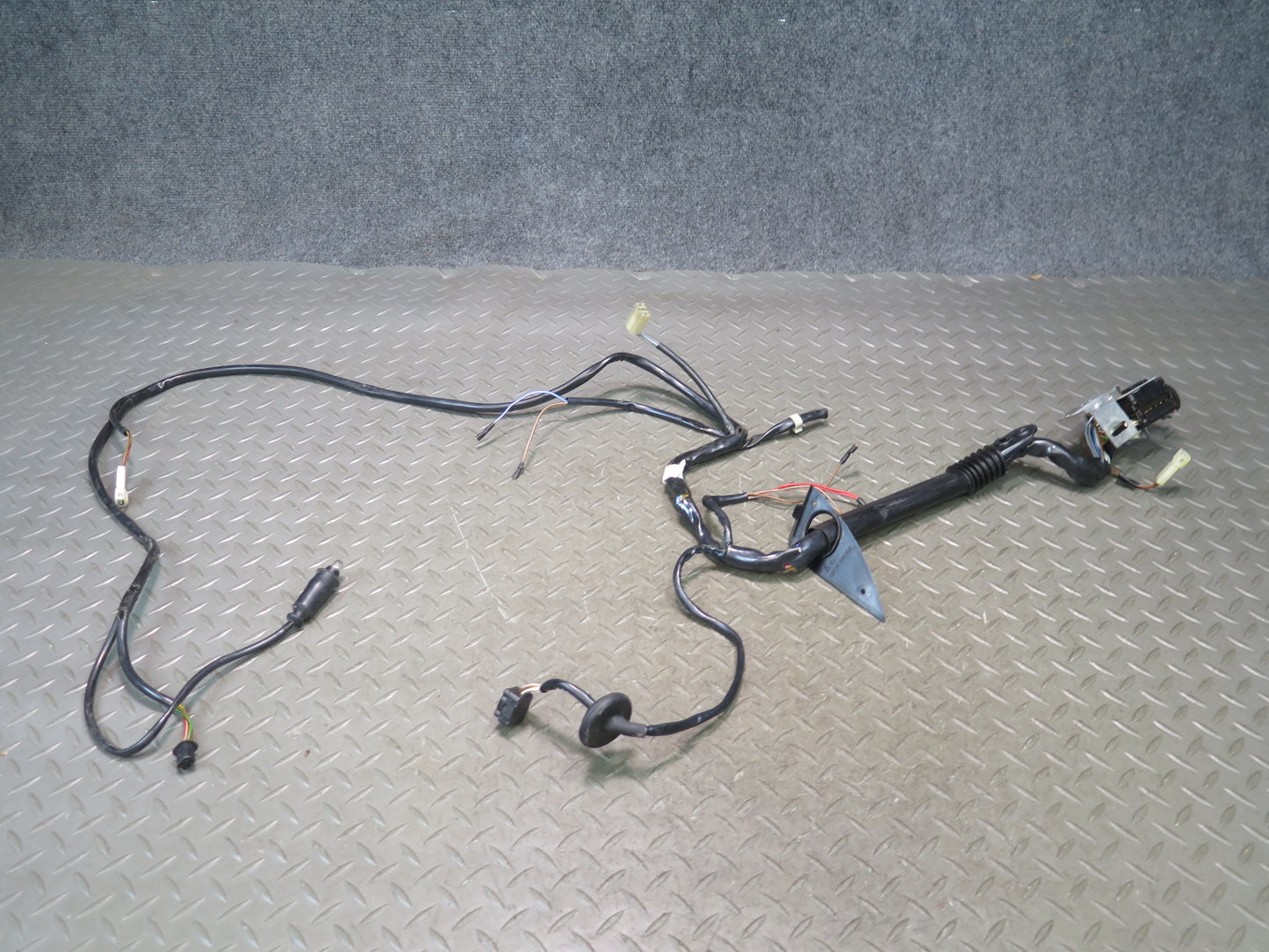 1987-1989 Porsche 928 S4 Right Passenger Side Door Wire Wiring Harness