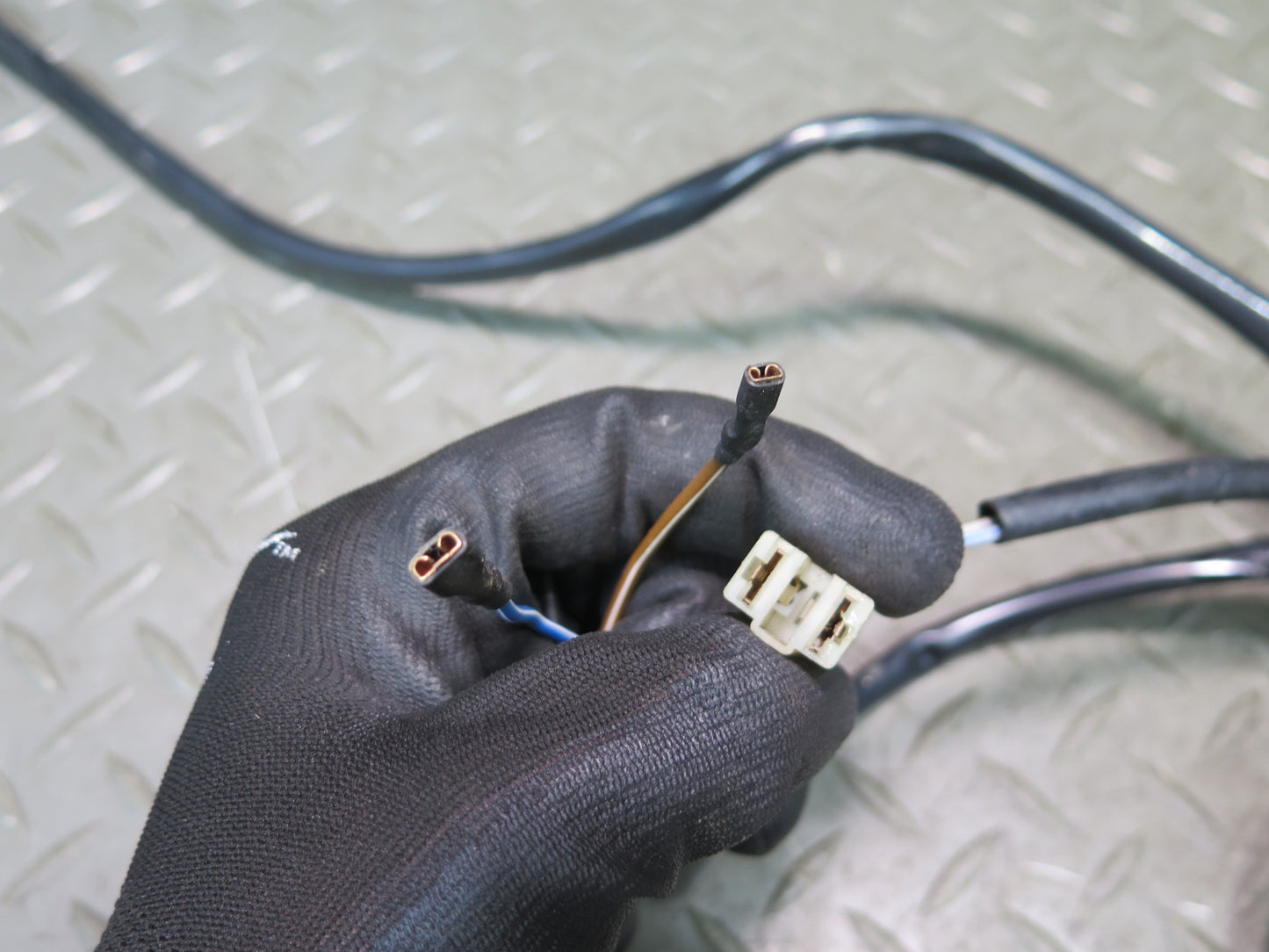 1987-1989 Porsche 928 S4 Right Passenger Side Door Wire Wiring Harness