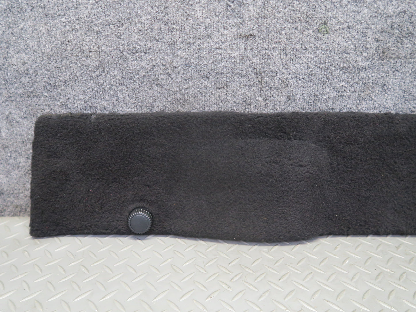 1984-1991 Porsche 928 S Rear Trunk Tool Holder Carpet Cover 92855118106