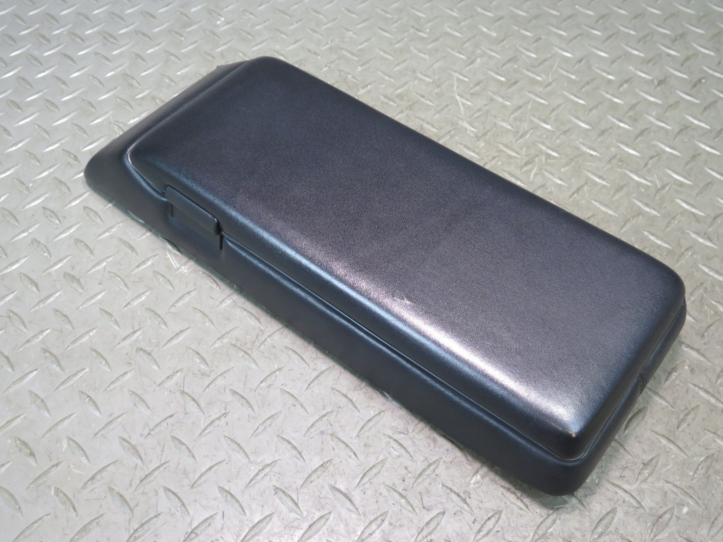1984-1991 Porsche 928 Center Console Leather Armrest Black 92855570102