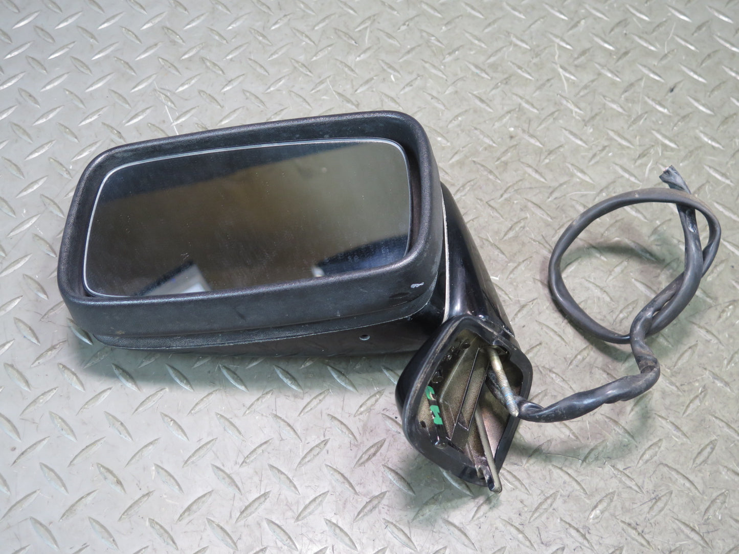 1984-1989 Porsche 928 Left Door Exterior Side View Power Mirror