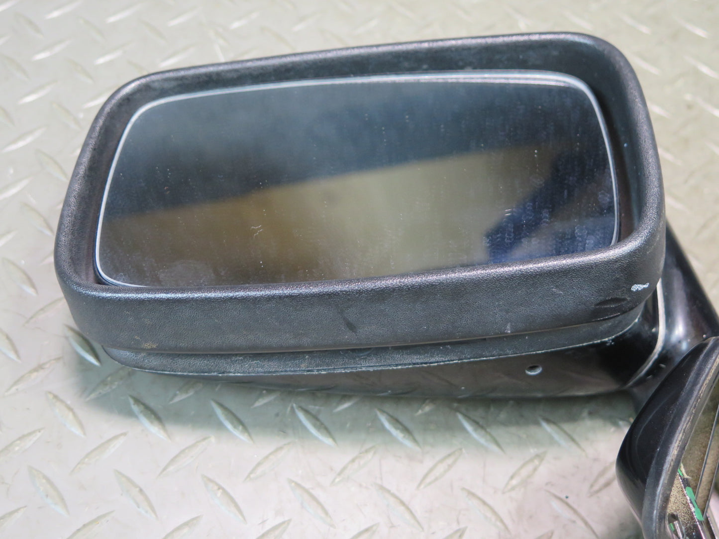 1984-1989 Porsche 928 Left Door Exterior Side View Power Mirror