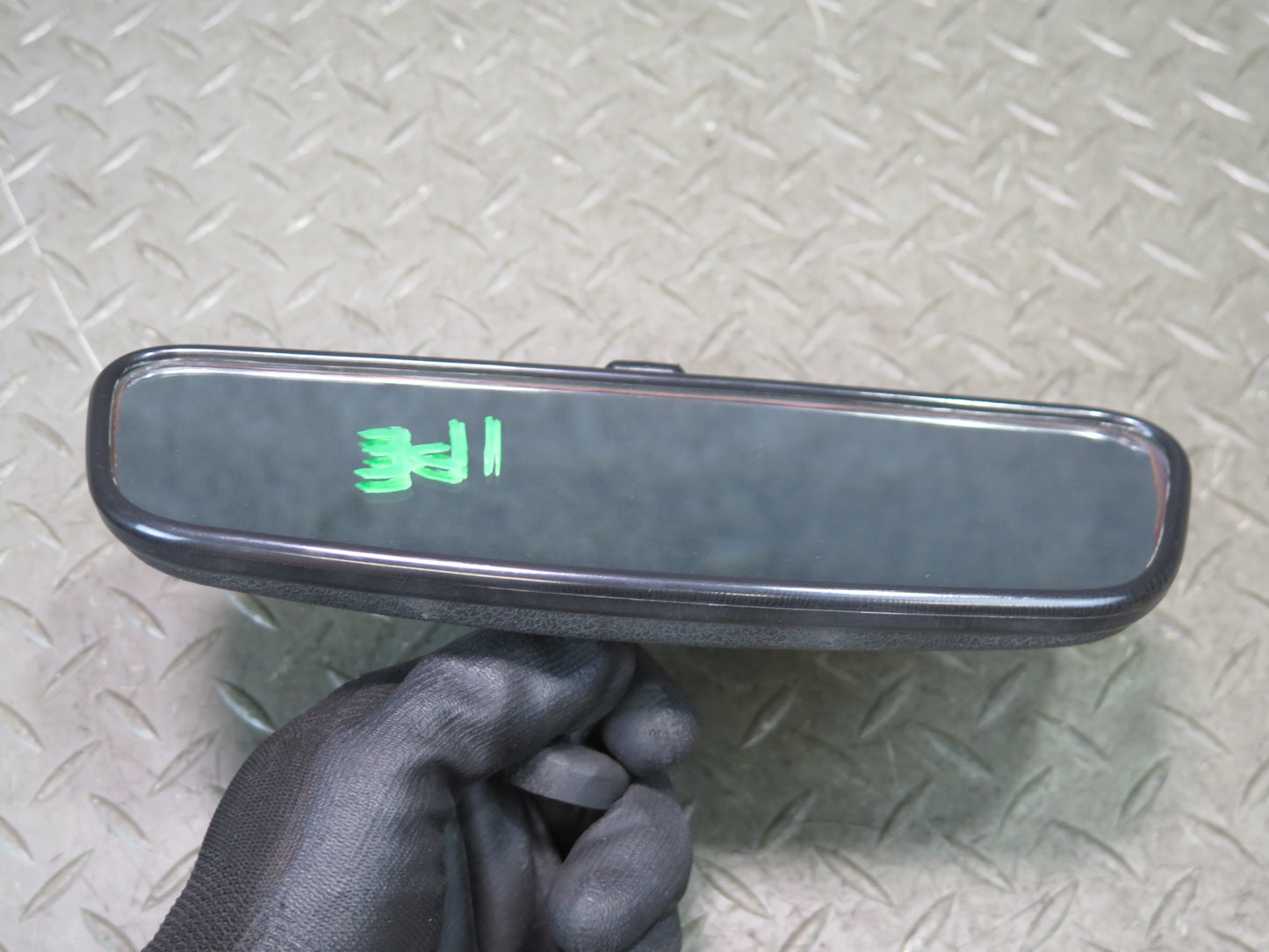 1984-1991 Porsche 928 Manual Dimming Interior Rear View Mirror