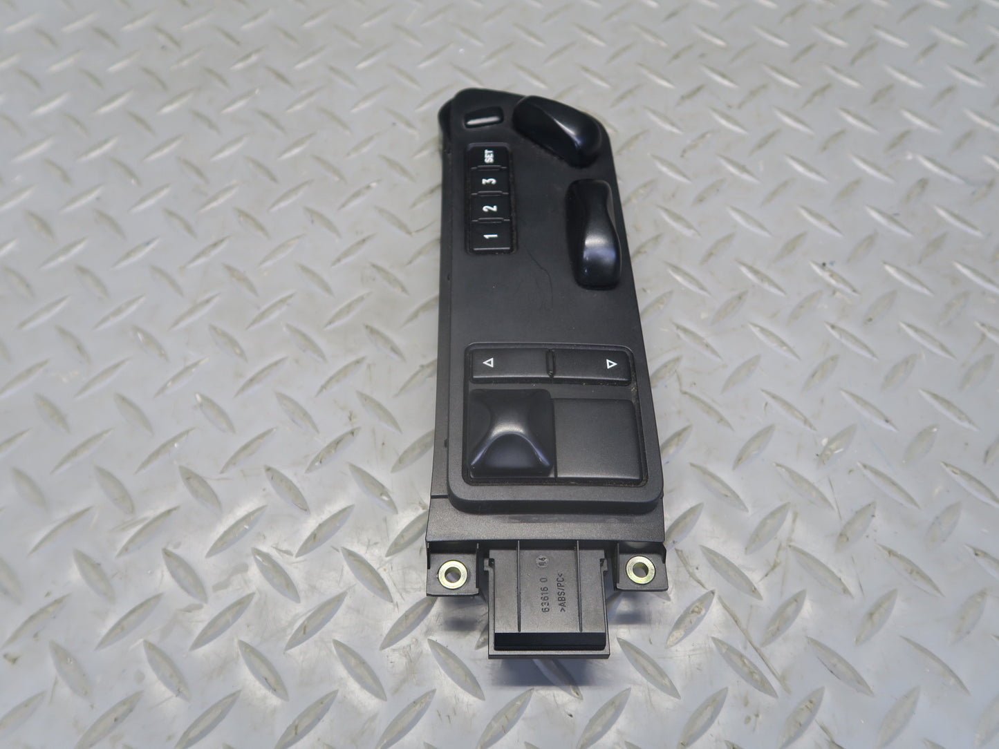 2003-2010 Porsche Cayenne 955 Front Left & Right Seat Adjust Control Switch Set