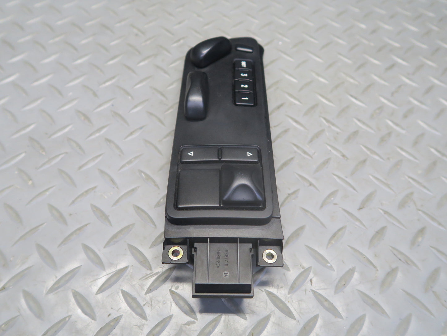 2003-2010 Porsche Cayenne 955 Front Left & Right Seat Adjust Control Switch Set