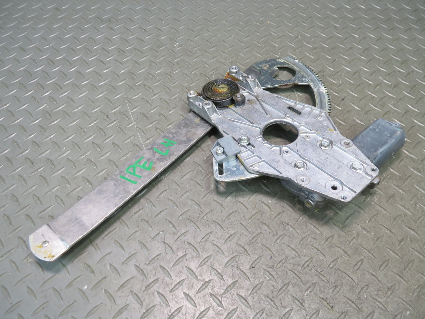 1984-1991 Porsche 928 Left Door Window Regulator w Motor