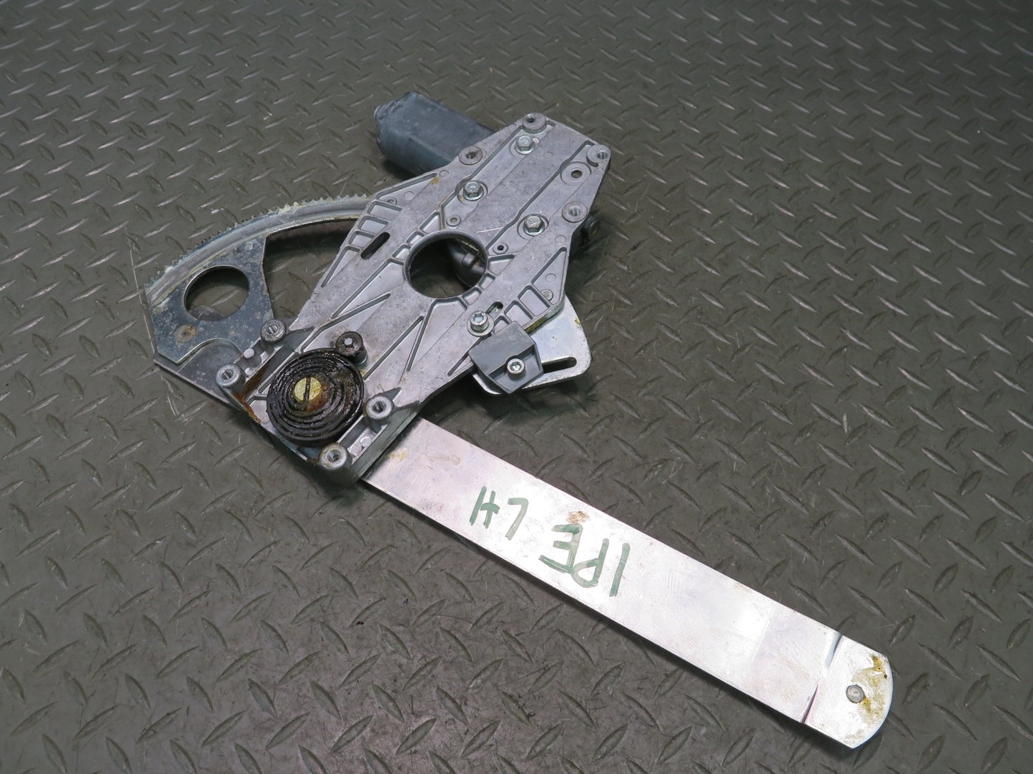 1984-1991 Porsche 928 Left Door Window Regulator w Motor