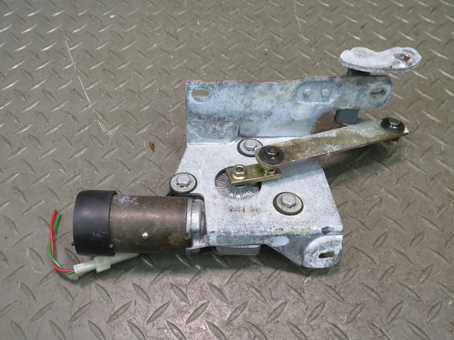 1984-1991 Porsche 928 Rear Trunk Tailgate Hatch Wiper Motor 92862840302