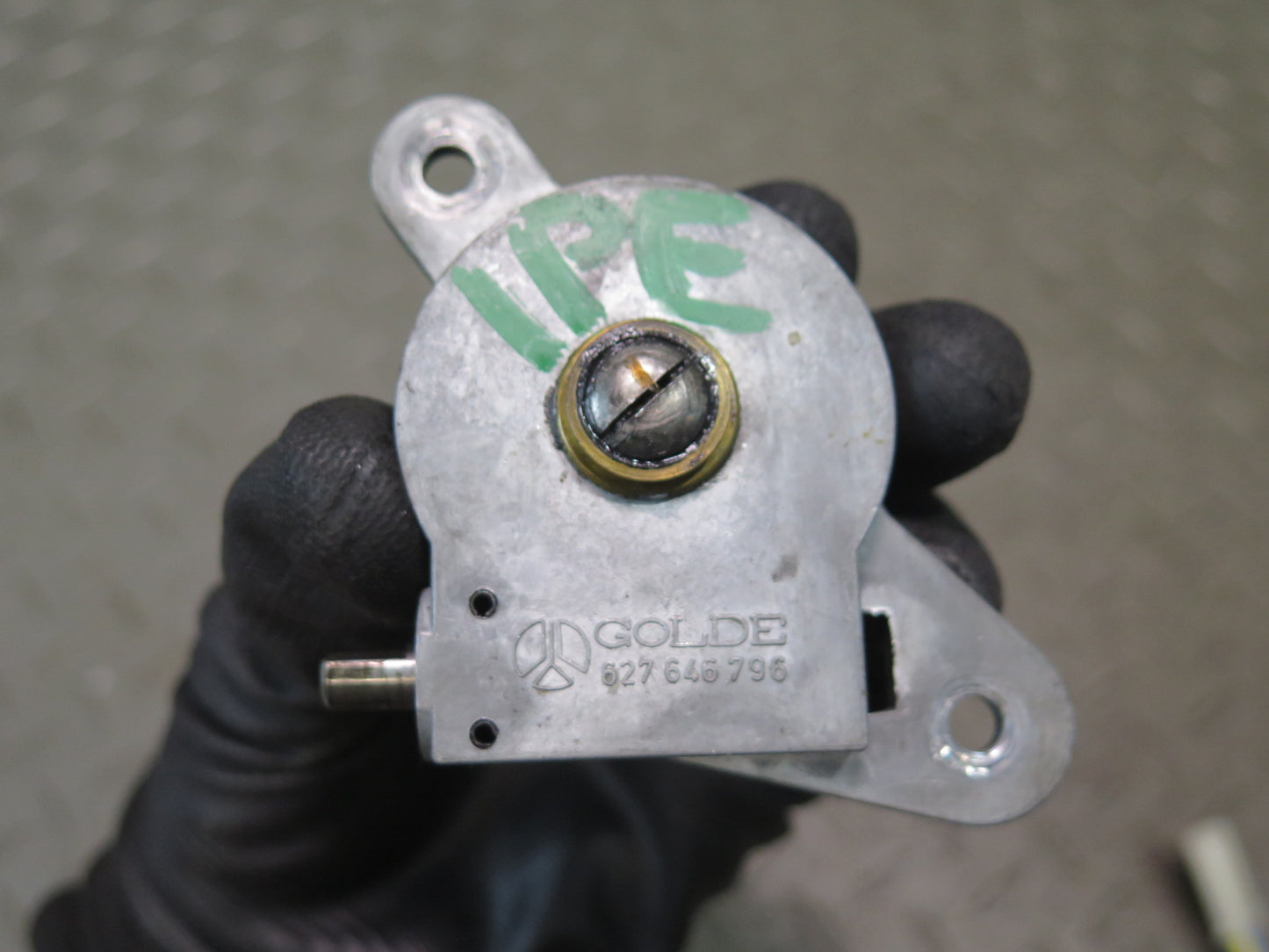 1984-1991 Porsche 928 Sunroof Motor Drive Unit Set of 2