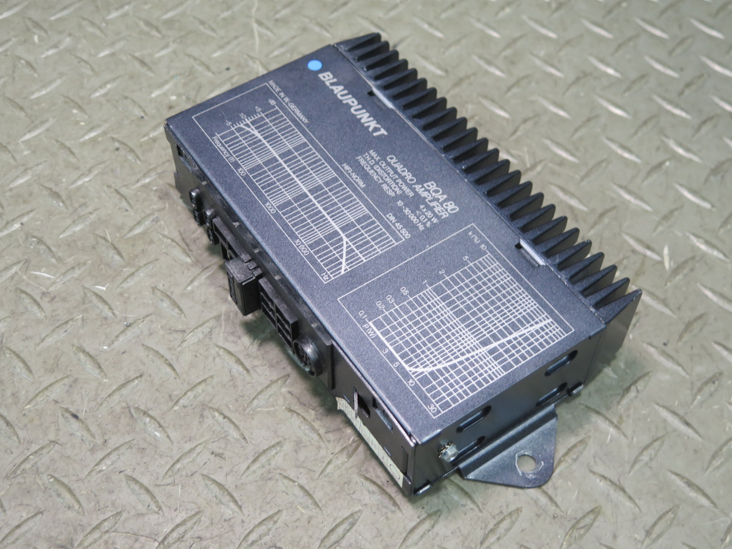 Blaupunkt BQA 80 Audio System Quadro Booster Amplifier AMP