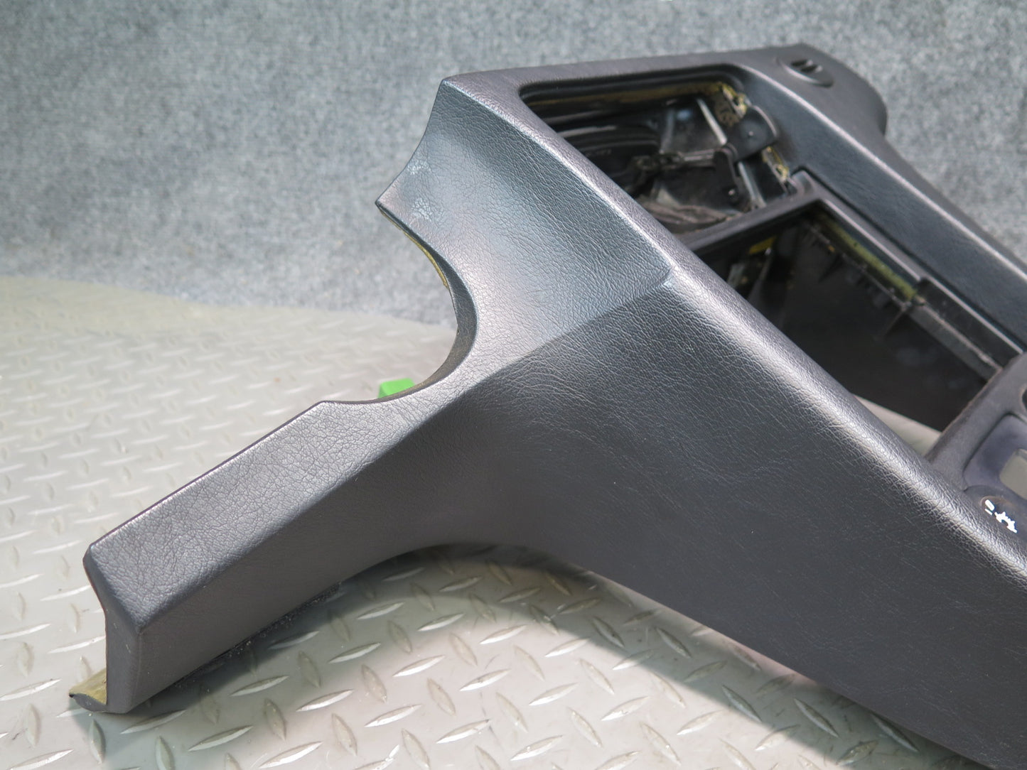 1984-1989 Porsche 928 A/T Front Center Console Shifter Trim Cover Panel w Switch