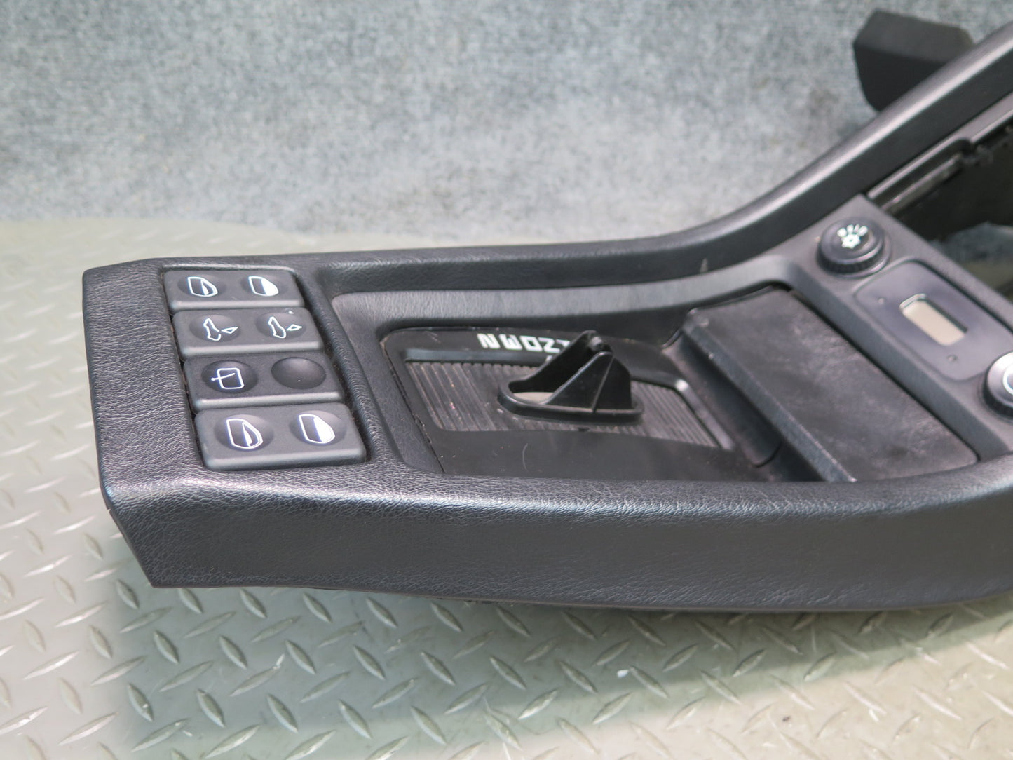 1984-1989 Porsche 928 A/T Front Center Console Shifter Trim Cover Panel w Switch