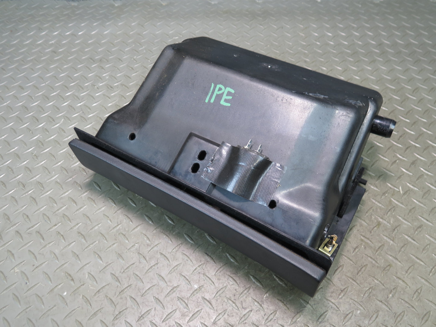 1984-1991 Porsche 928 Dash Glove Box Compartment Storage