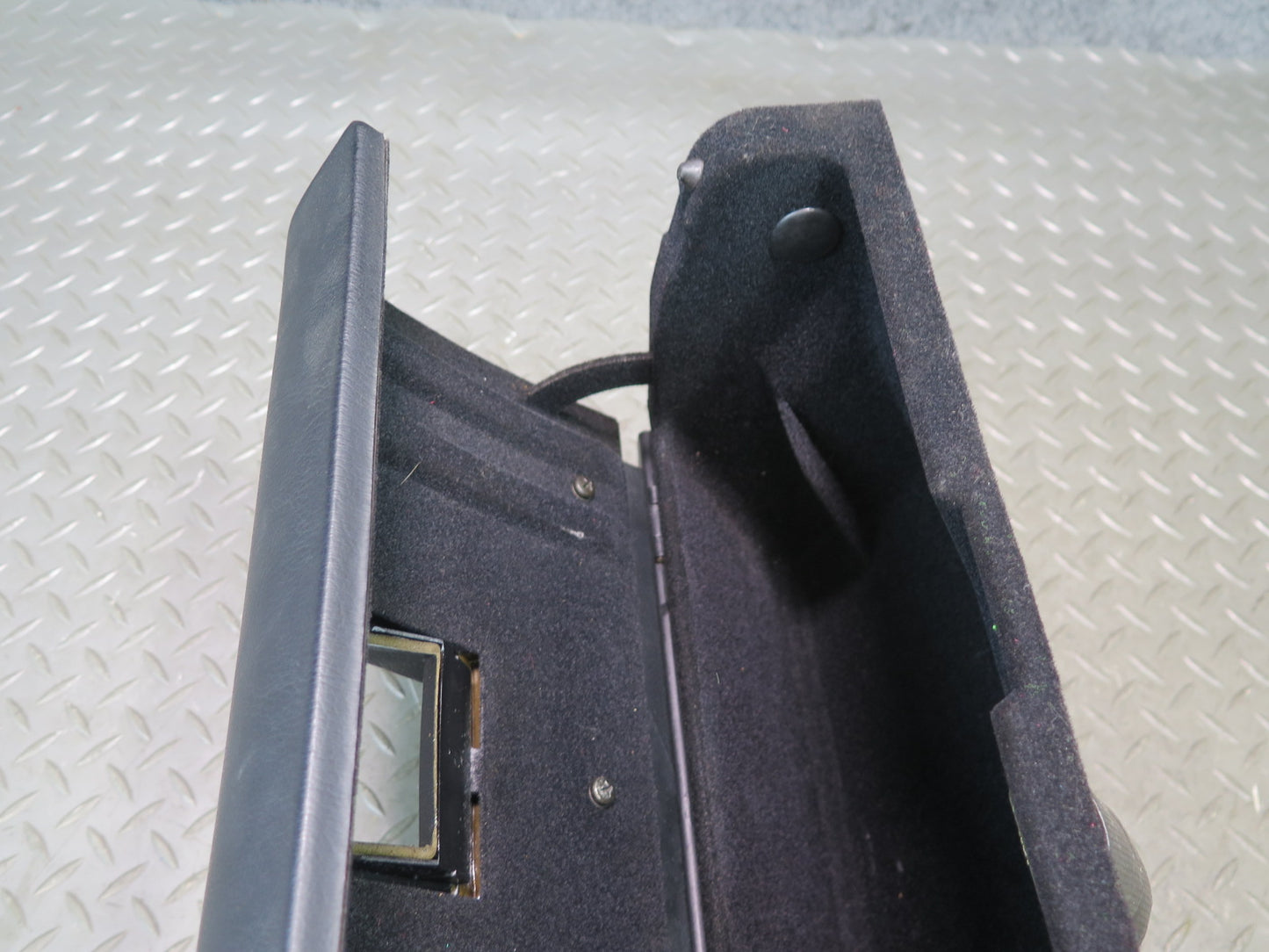 1984-1991 Porsche 928 Dash Glove Box Compartment Storage