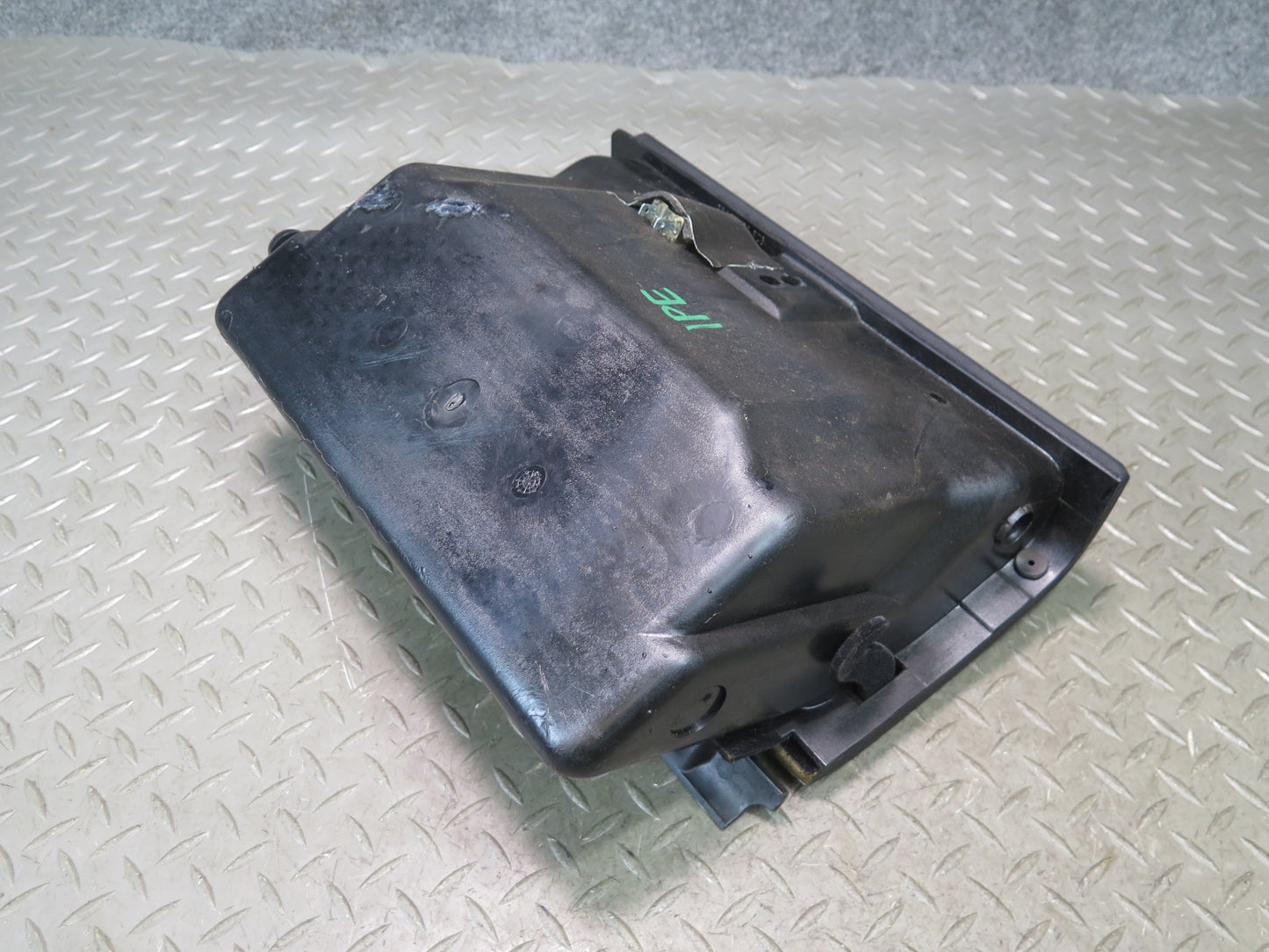 1984-1991 Porsche 928 Dash Glove Box Compartment Storage