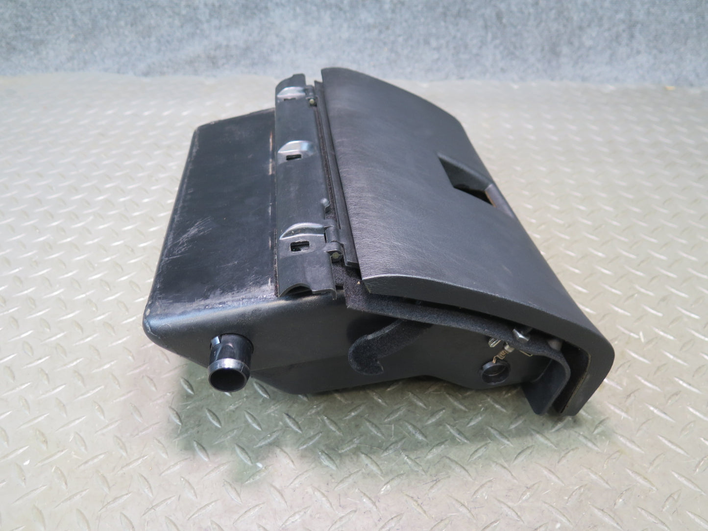 1984-1991 Porsche 928 Dash Glove Box Compartment Storage