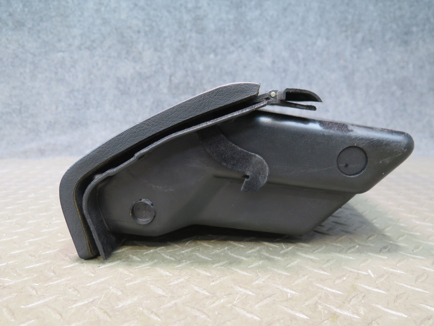 1984-1991 Porsche 928 Dash Glove Box Compartment Storage