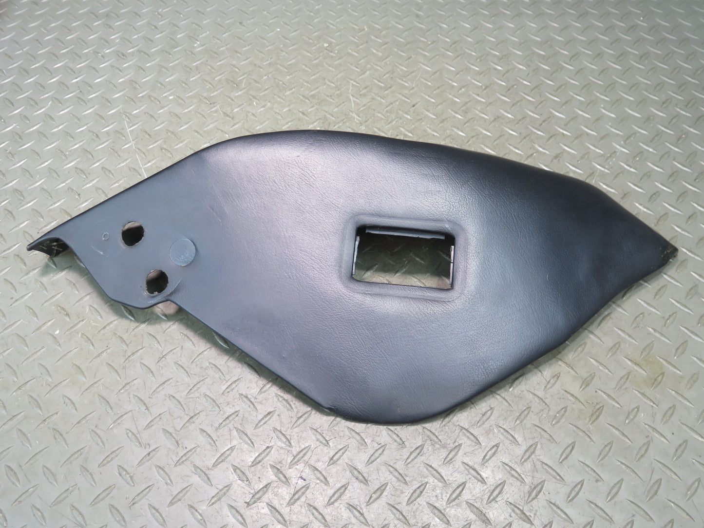 1983-1995 Porsche 928 Rear Left & Right Side Leather Seat Trim Panel Pad Black
