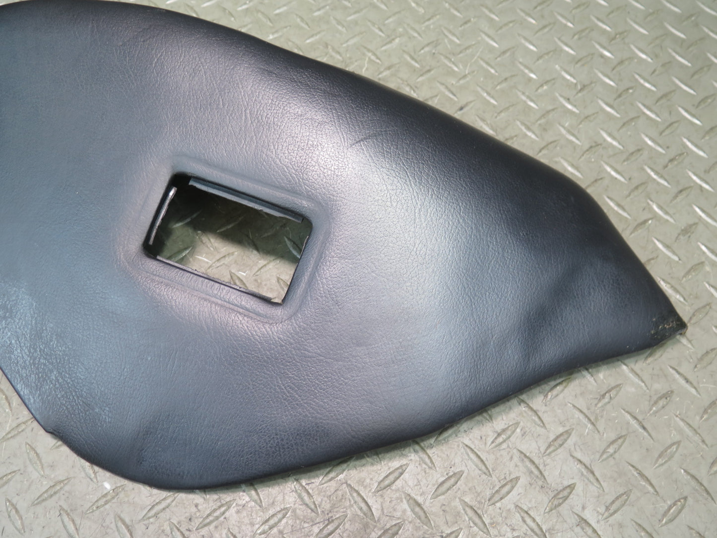 1983-1995 Porsche 928 Rear Left & Right Side Leather Seat Trim Panel Pad Black