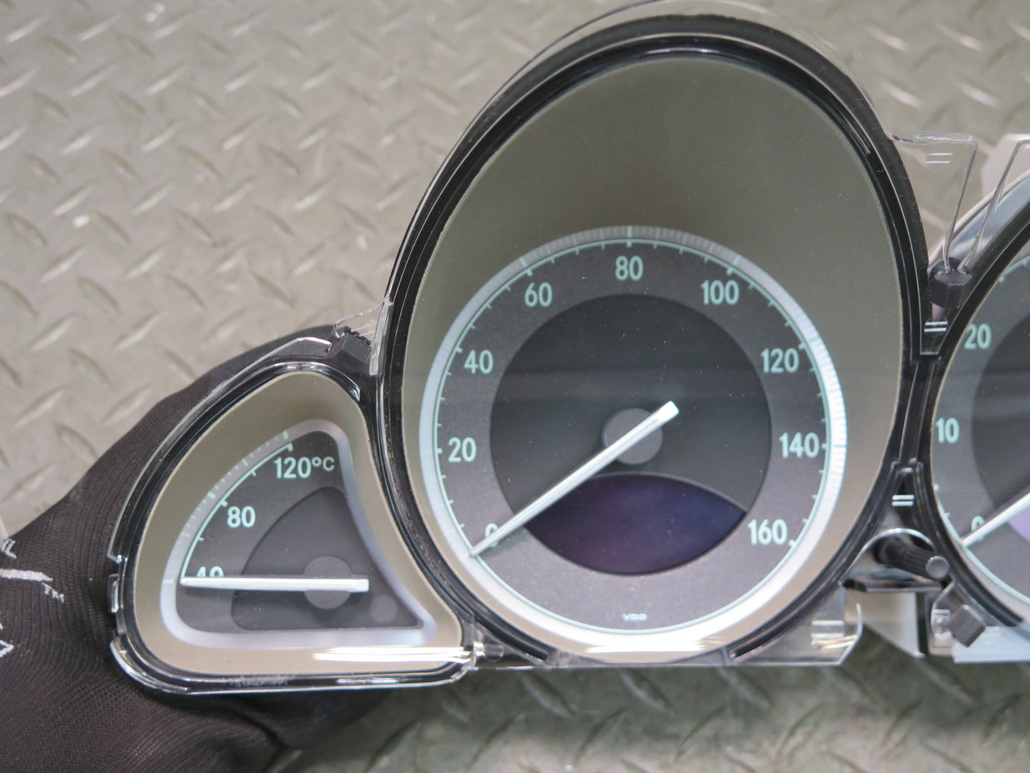 03-08 Mercedes R230 Sl-class Instrument Cluster Gauge Speedometer 112K Miles OEM