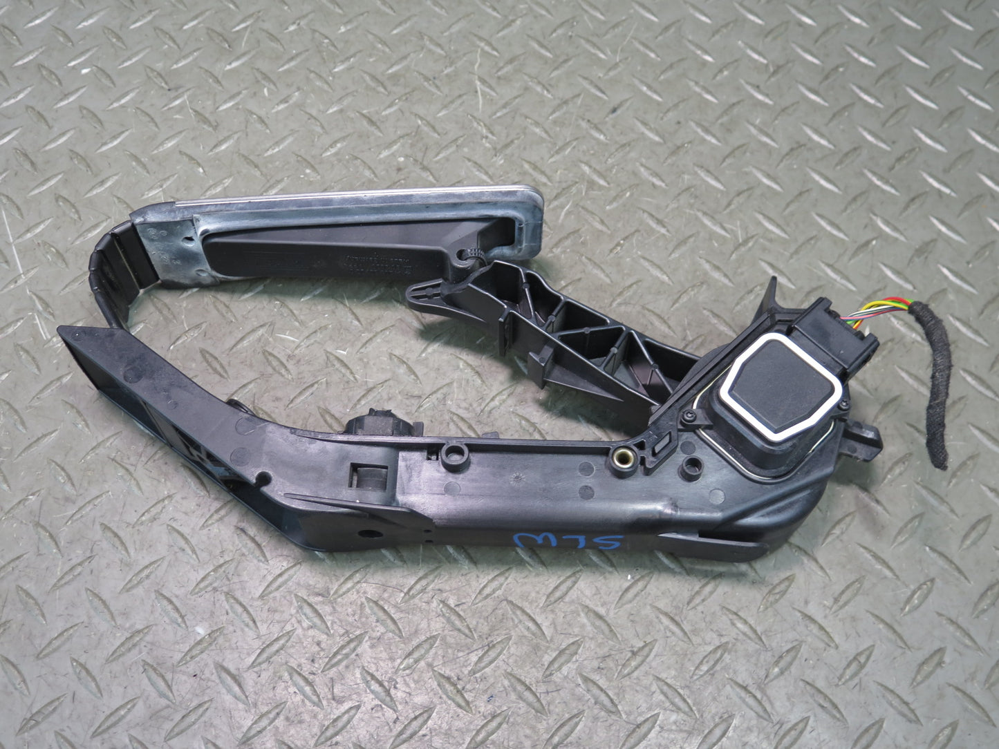03-08 Mercedes R230 Sl-class Gas Acceleration Pedal 2303000104 OEM
