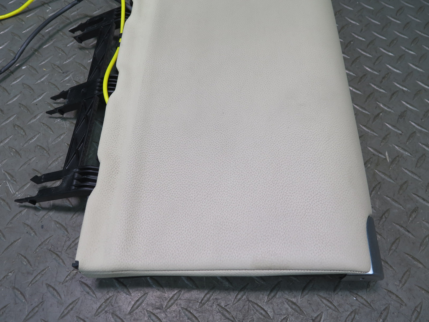 07-12 Mercedes R230 Sl-class Rear Seat Left Storage Compartment Cover Beige OEM