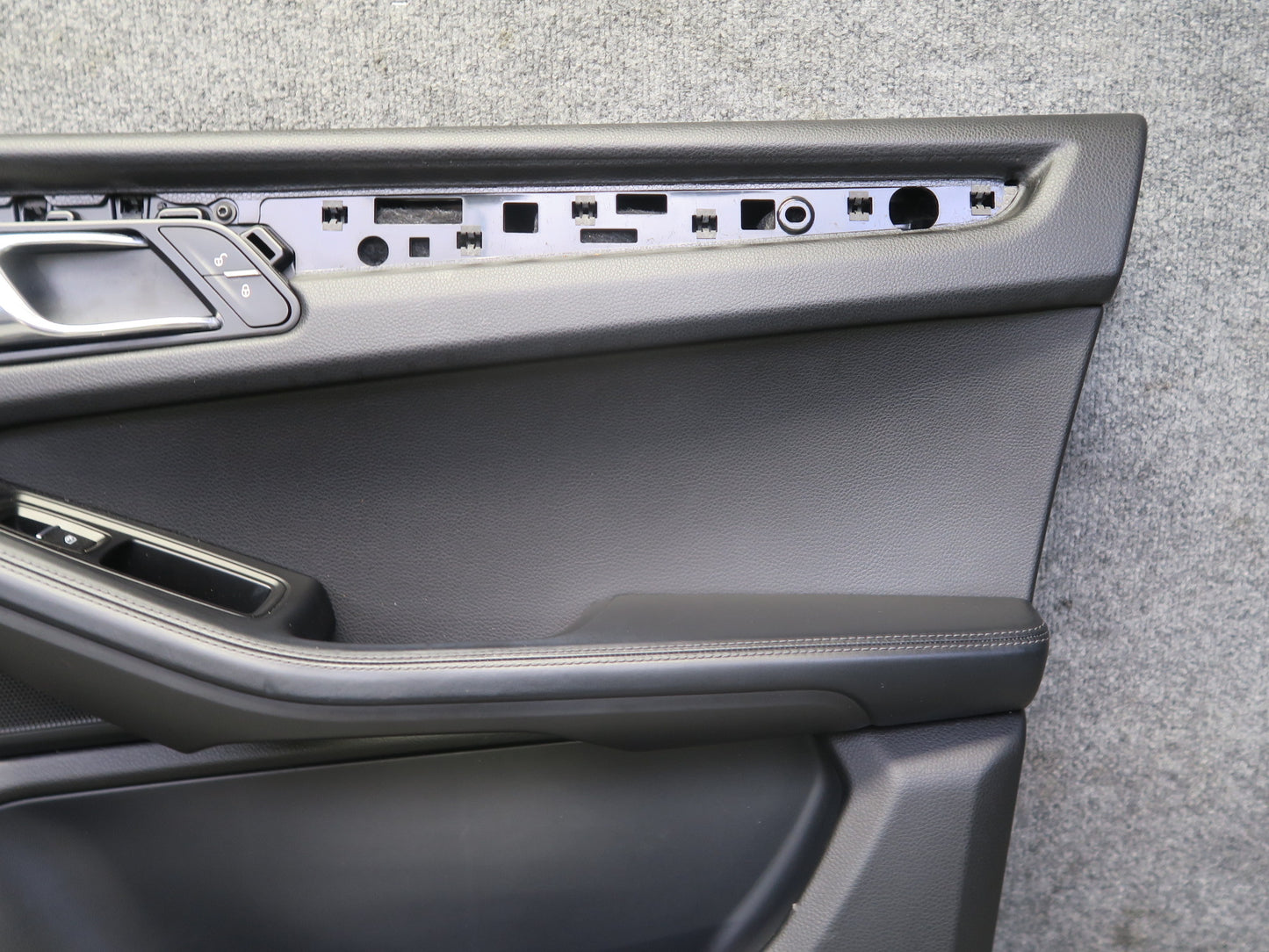2015-2018 Porsche Macan Front Left & Right Door Trim Cover Panel Set of 2