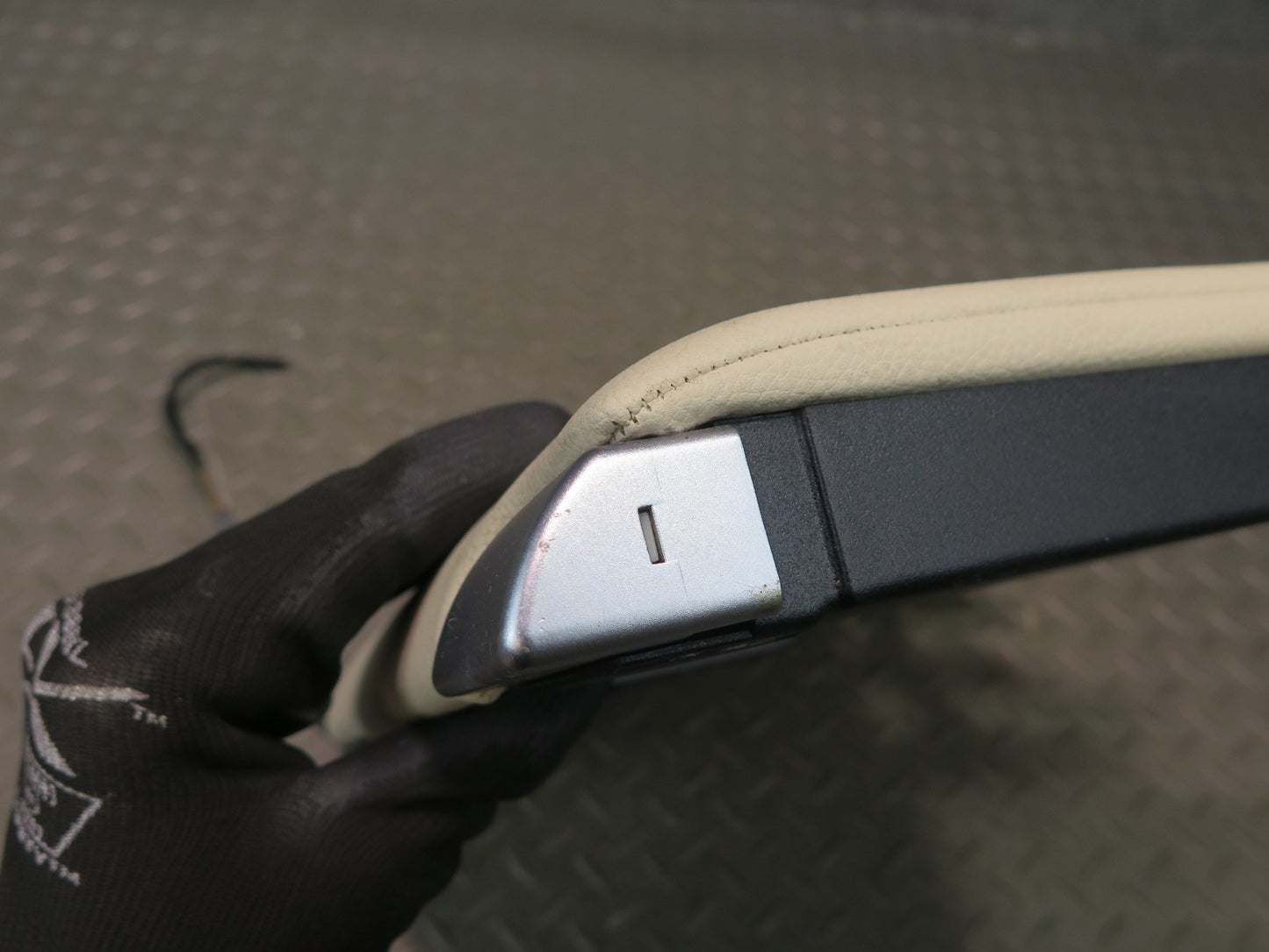 07-12 Mercedes R230 Sl-class Rear Seat Right Storage Compartment Cover Beige OEM