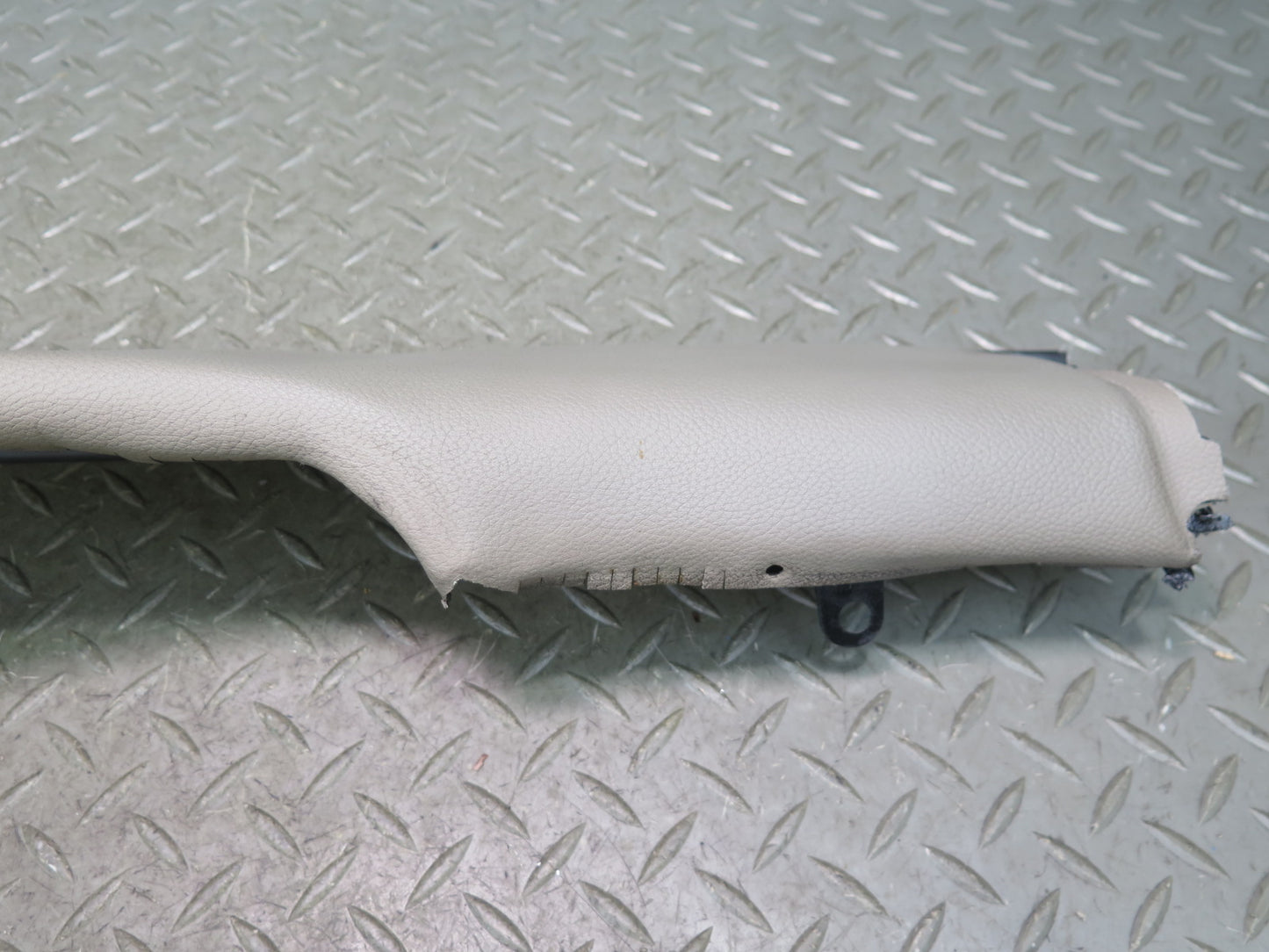 03-12 Mercedes R230 Sl-class Rear Left Quarter Hinge Flap Trim Edge Cover OEM