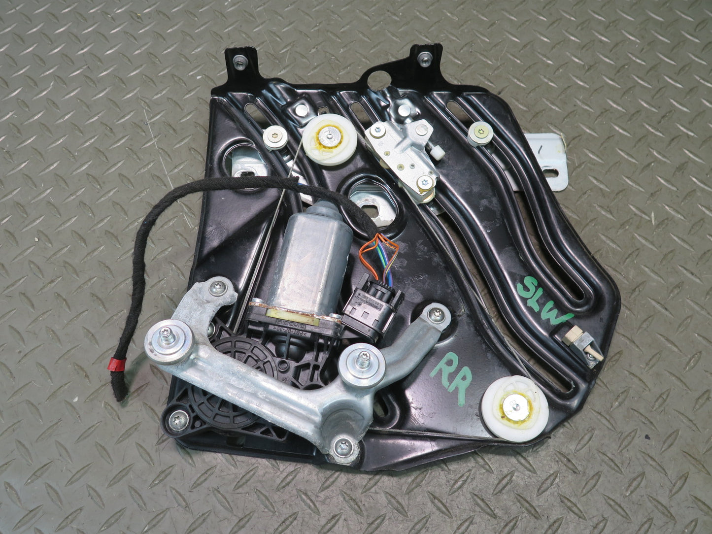 03-12 Mercedes R230 Sl-class Rear Right Window Regulator w Motor 2306700203 OEM