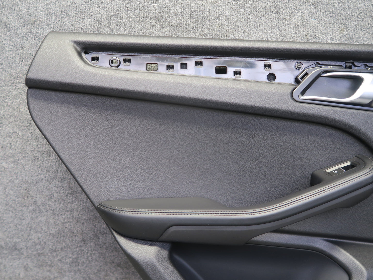 2015-2018 Porsche Macan Rear Left & Right Door Trim Cover Panel Black Set of 2