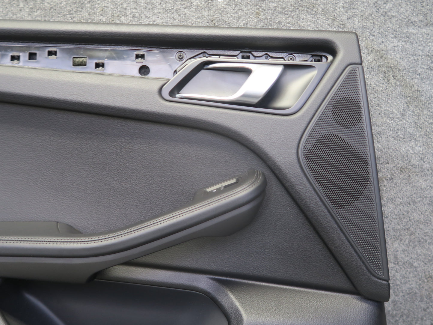2015-2018 Porsche Macan Rear Left & Right Door Trim Cover Panel Black Set of 2