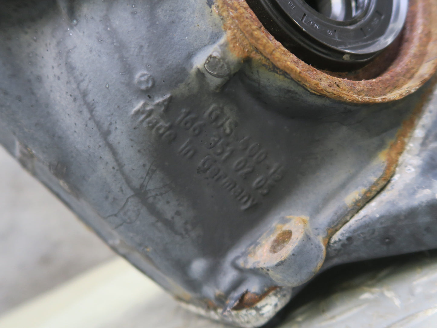 2017-2019 Mercedes X166 GLS450 Rear Differential Axle Carrier 3.27 Ratio