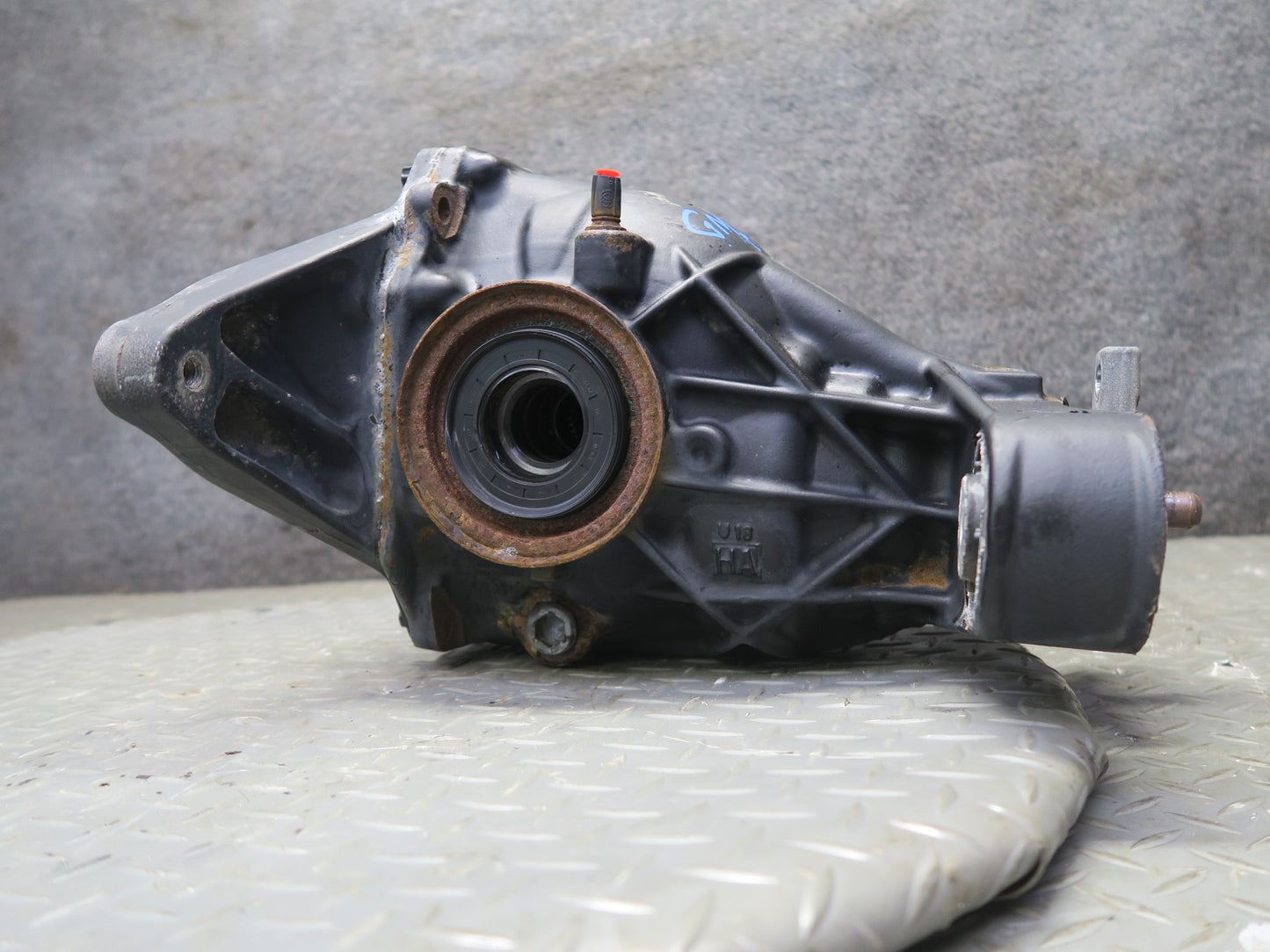 2017-2019 Mercedes X166 GLS450 Rear Differential Axle Carrier 3.27 Ratio