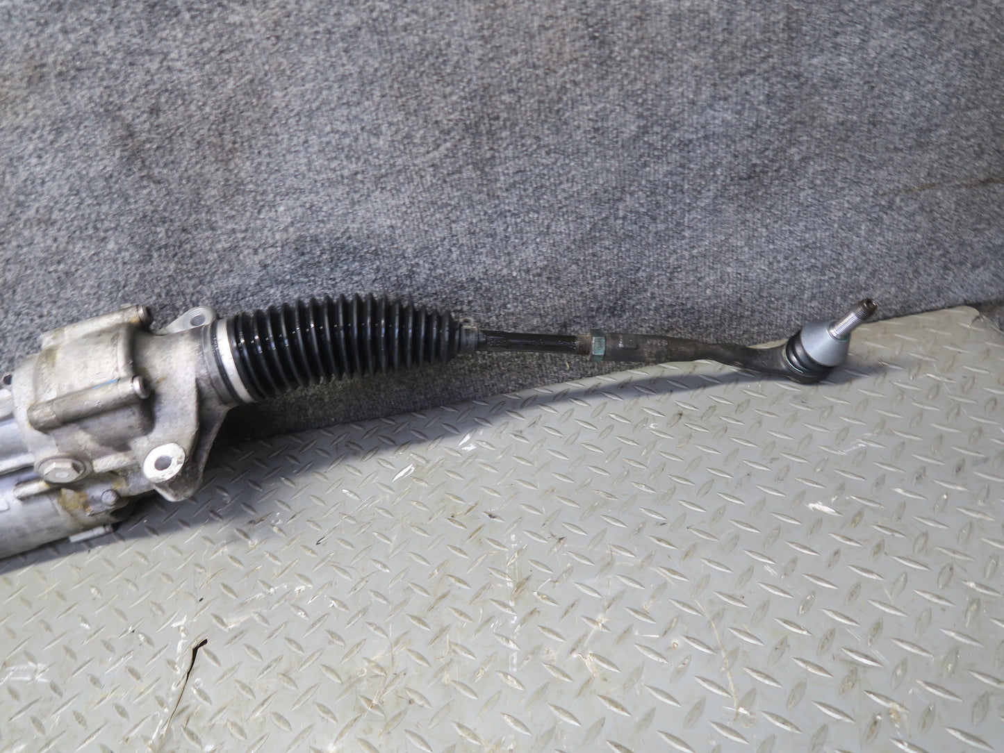 2017-2019 Mercedes X166 GLS450 Electric Power Steering Rack & Pinion Gear