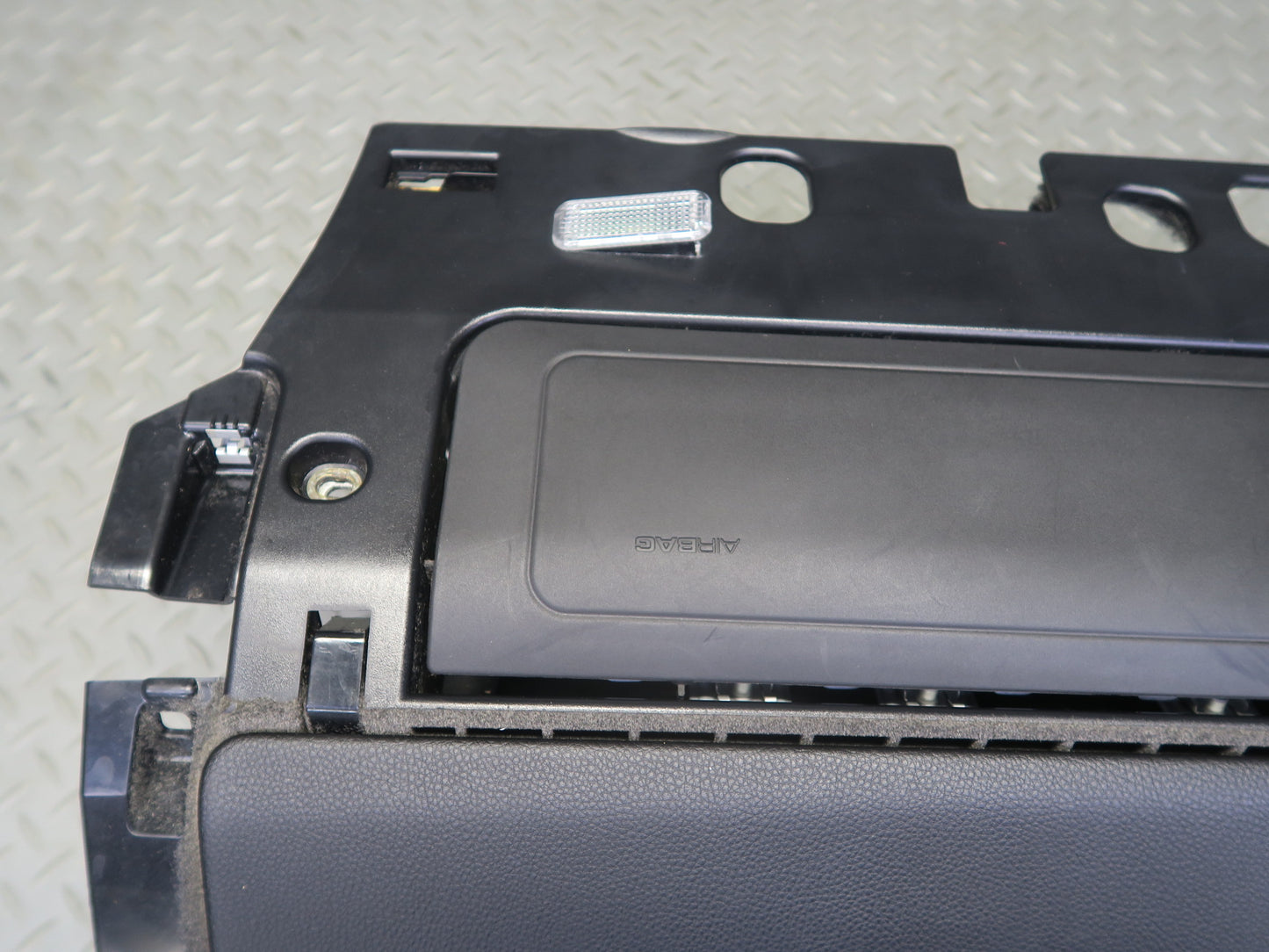 2015-2018 Porsche Macan Dash Front Right Glove Box Compartment Storage Black