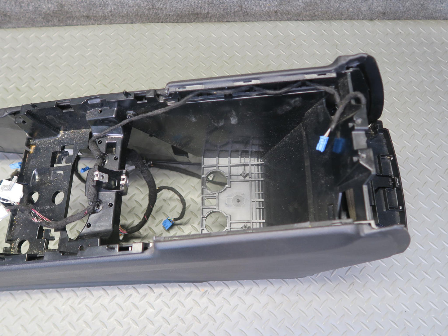 2017-2019 Mercedes X166 GLS450 Front Center Console Base Frame Black