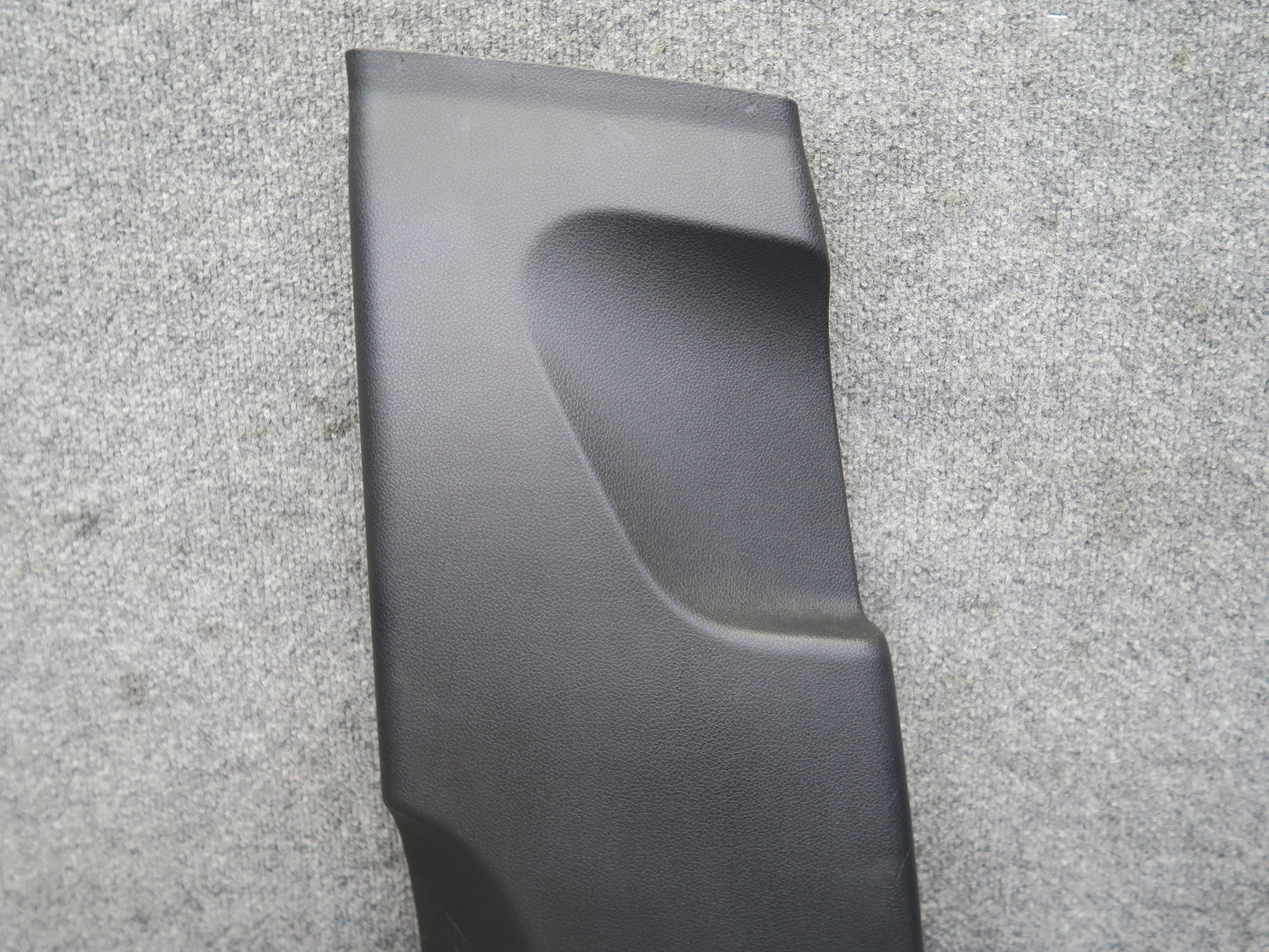 2015-2018 Porsche Macan Interior B Pillar Lower Trim Cover Panel Black Set of 2