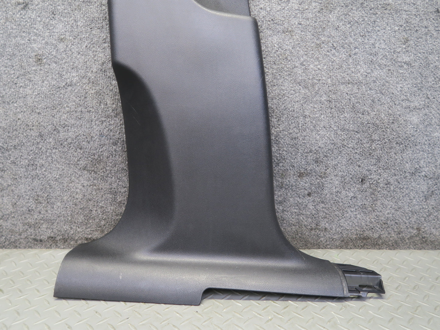 2015-2018 Porsche Macan Interior B Pillar Lower Trim Cover Panel Black Set of 2
