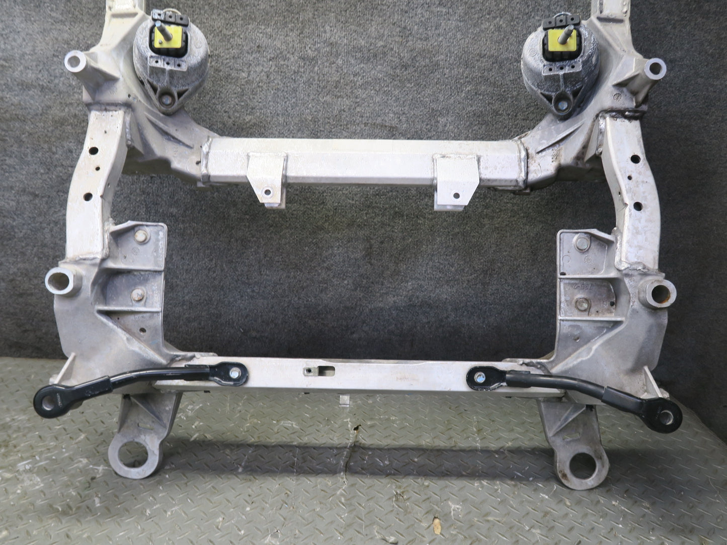 16-24 Chevrolet Camaro SS LT1 6.2L Front Suspension Crossmember Subframe OEM