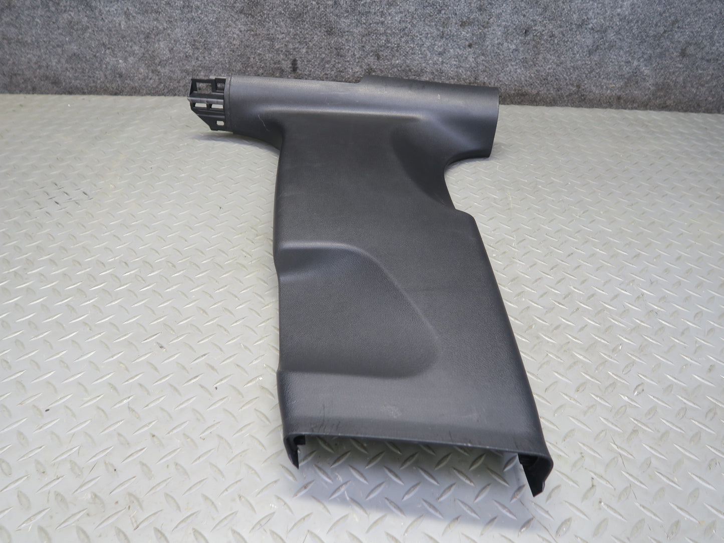 2015-2018 Porsche Macan Interior B Pillar Lower Trim Cover Panel Black Set of 2