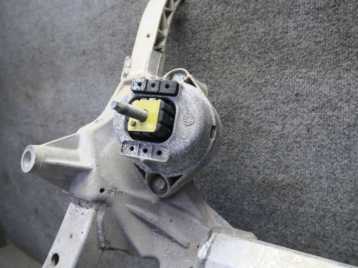 16-24 Chevrolet Camaro SS LT1 6.2L Front Suspension Crossmember Subframe OEM