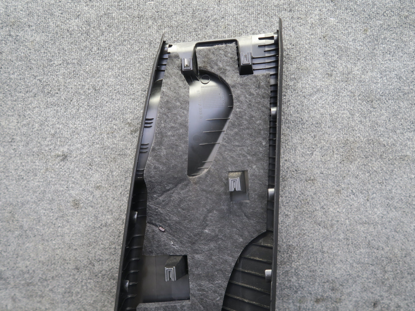 2015-2018 Porsche Macan Interior B Pillar Lower Trim Cover Panel Black Set of 2