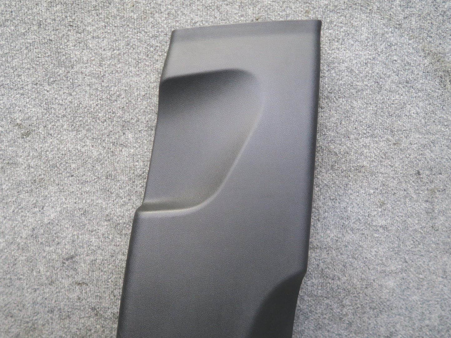 2015-2018 Porsche Macan Interior B Pillar Lower Trim Cover Panel Black Set of 2