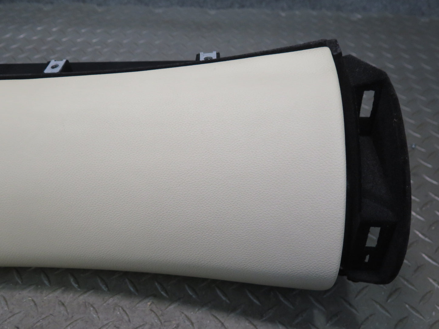 07-12 Mercedes R230 Sl-class Right Side Dash Glove Box Compartment Storage OEM