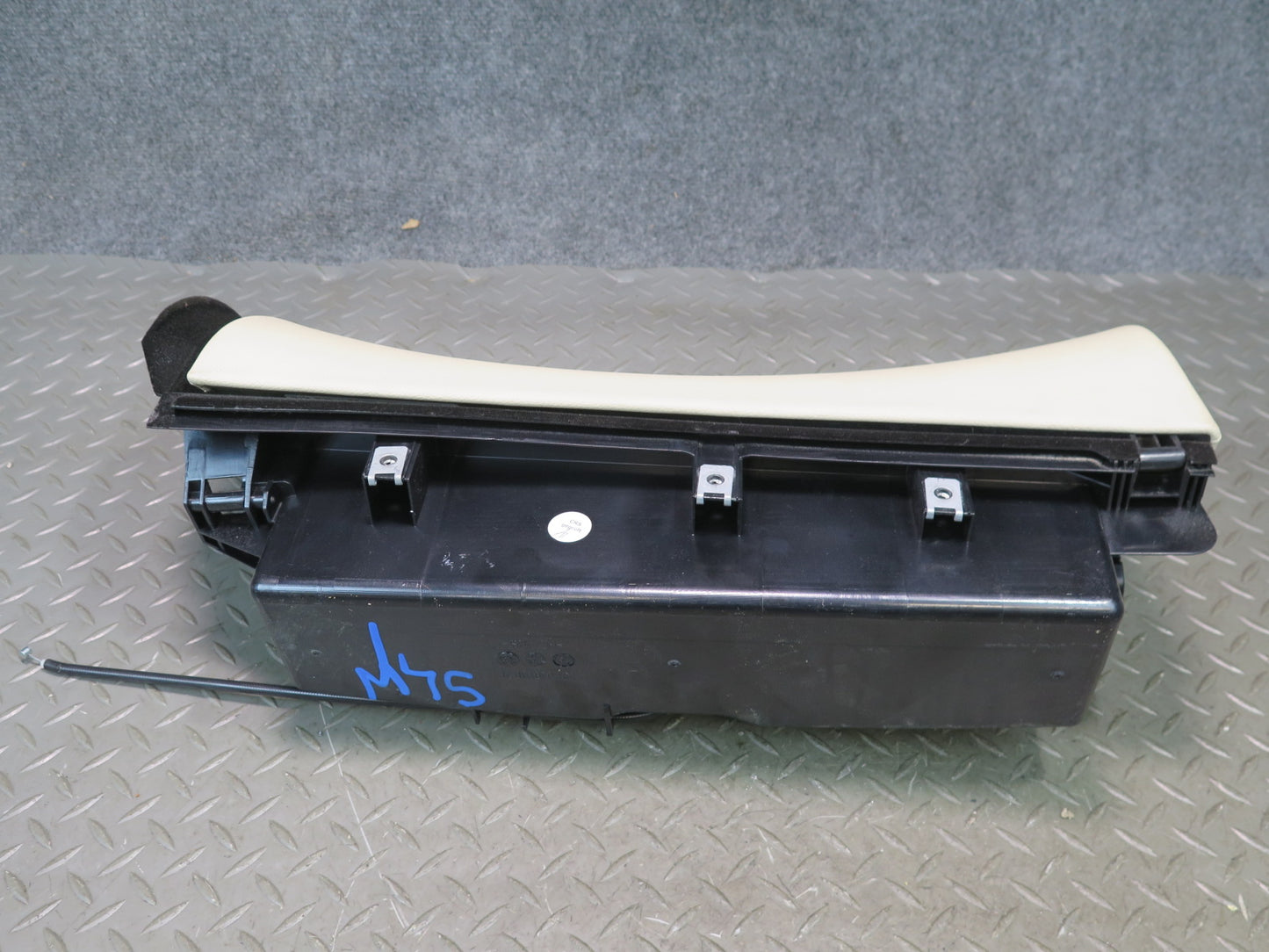 07-12 Mercedes R230 Sl-class Right Side Dash Glove Box Compartment Storage OEM